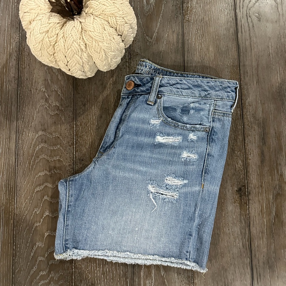 American Eagle Outfitters Light Blue Jean Shorts - Picture 1 of 10